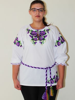 Женская вышитая блуза "Анютины глазки", 50
