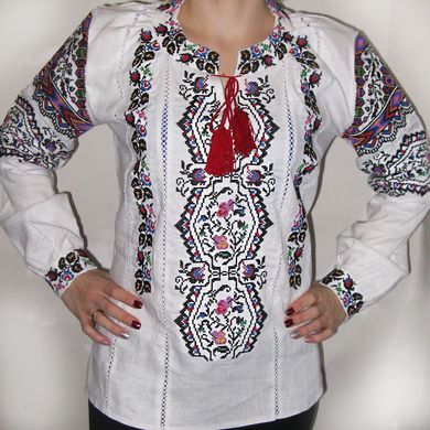 Женская вышитая блуза "Снежана", 140 (рост)